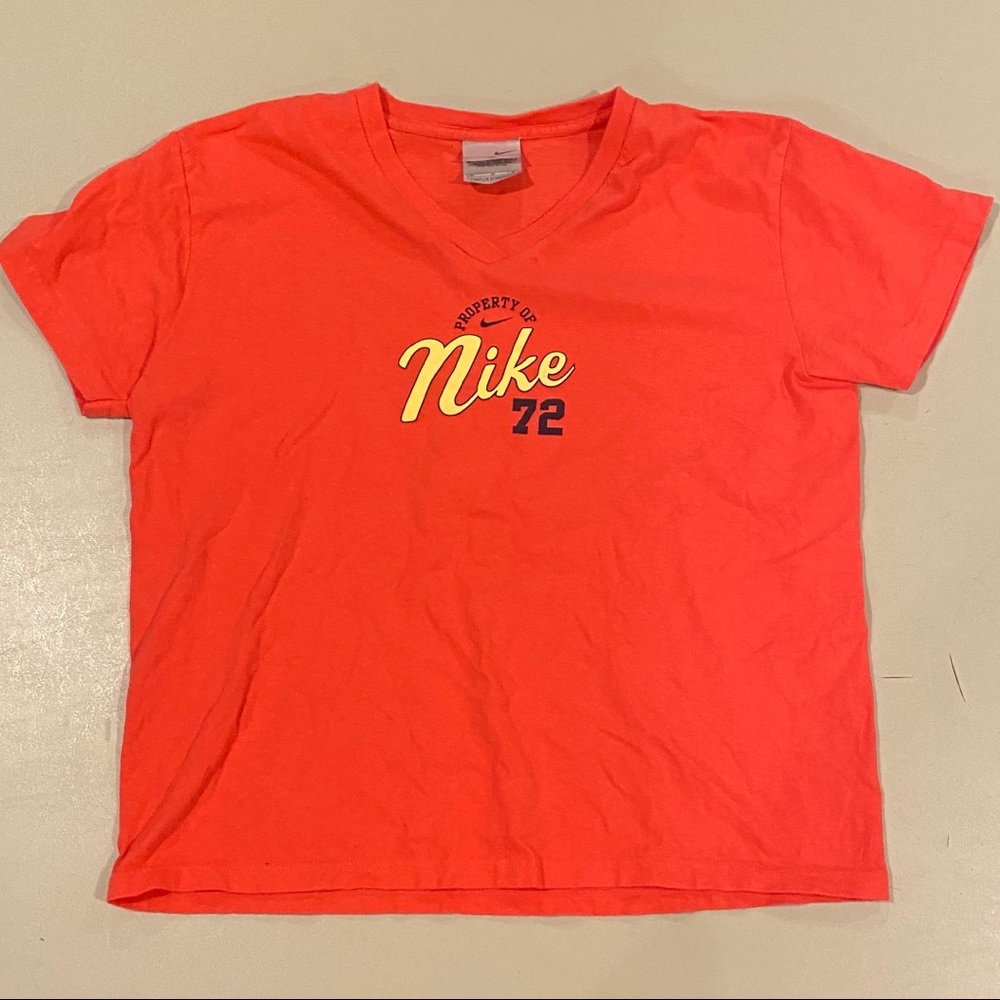 VINTAGE Nike Tee